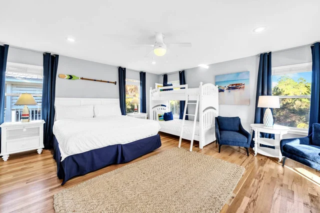 BEDROOM image 1