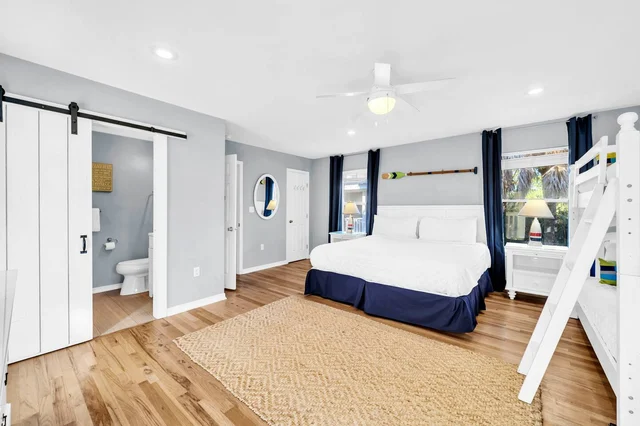BEDROOM image 1