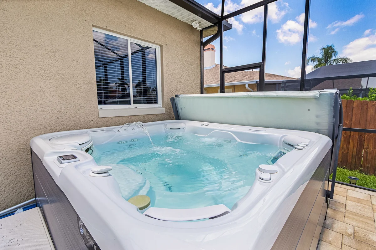 Home in Cape Coral property photo 3