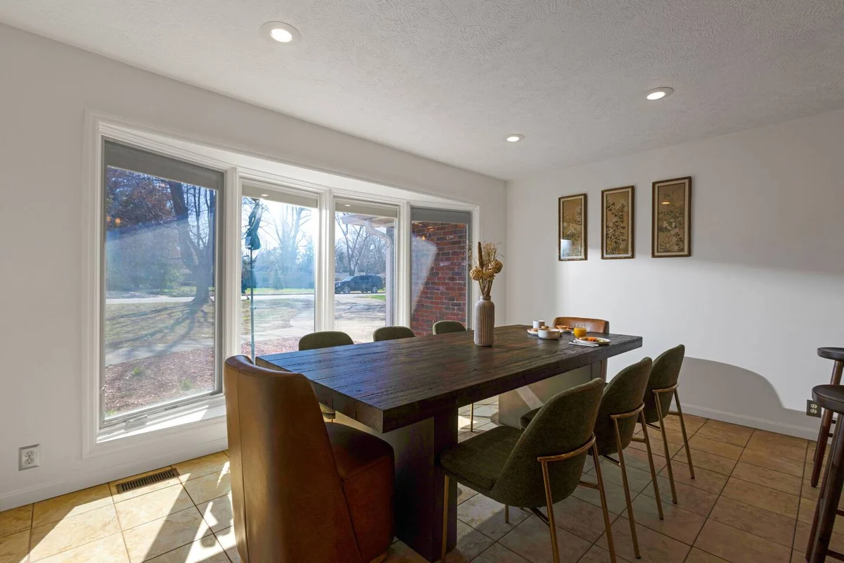 Home in Terre Haute property photo 4