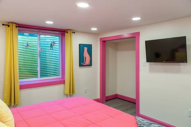 BEDROOM image 1