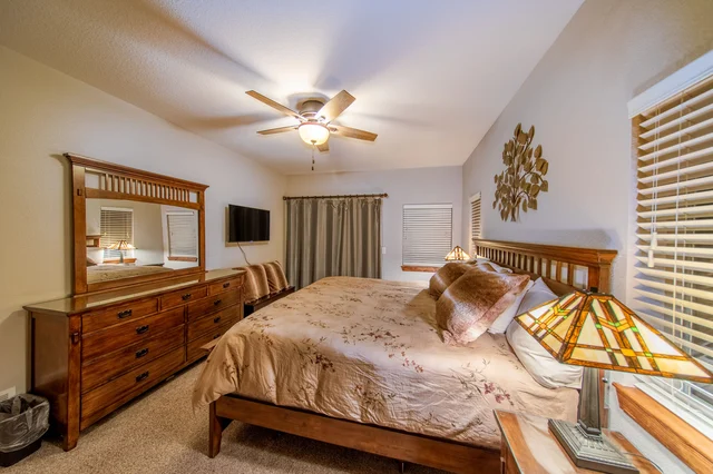 Bedroom 1 image 1