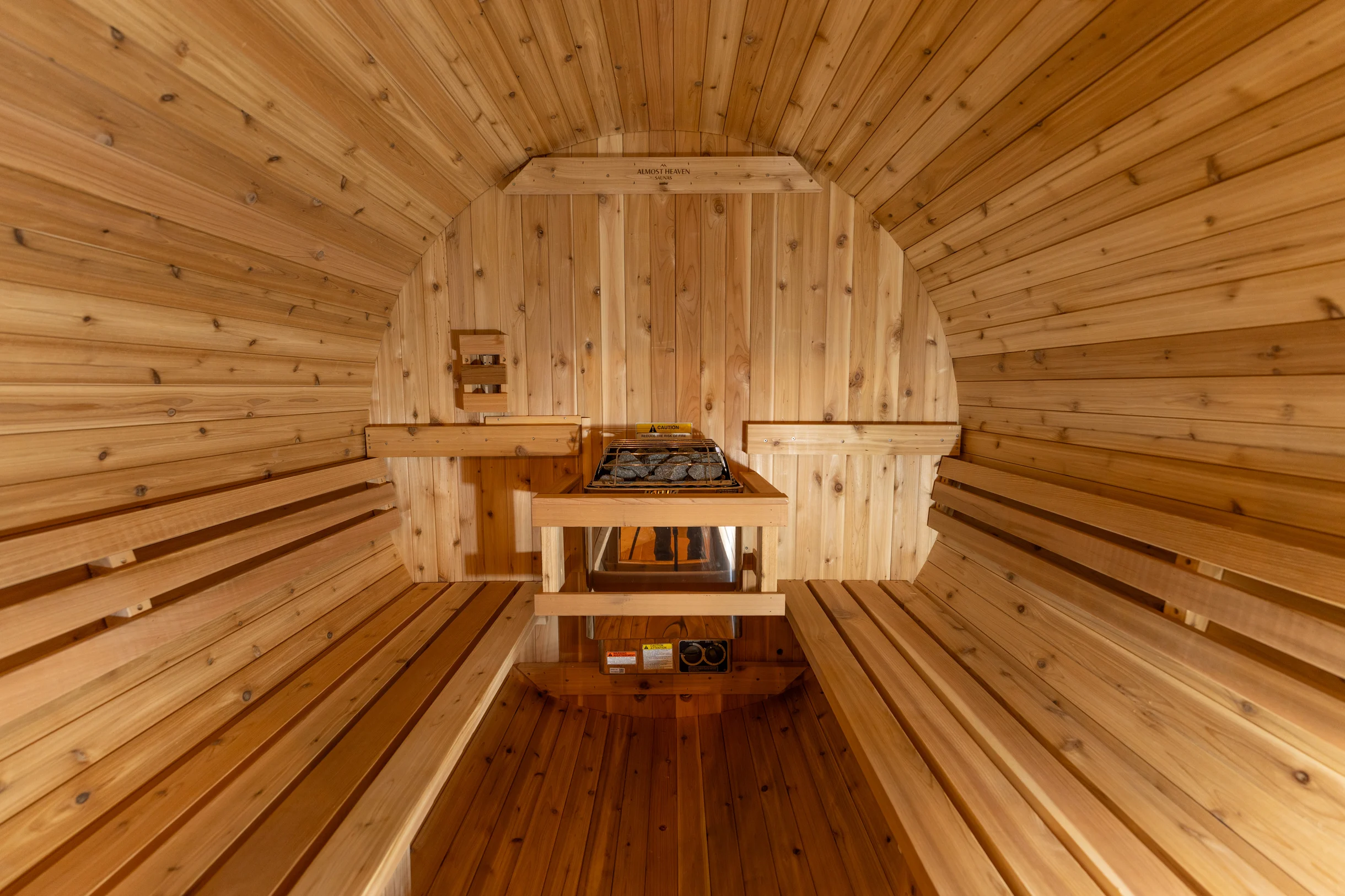 Amazing View! Sauna 1 Block to Downtown 5BR Sleeps16 with 2 King Suites Game Rm #52