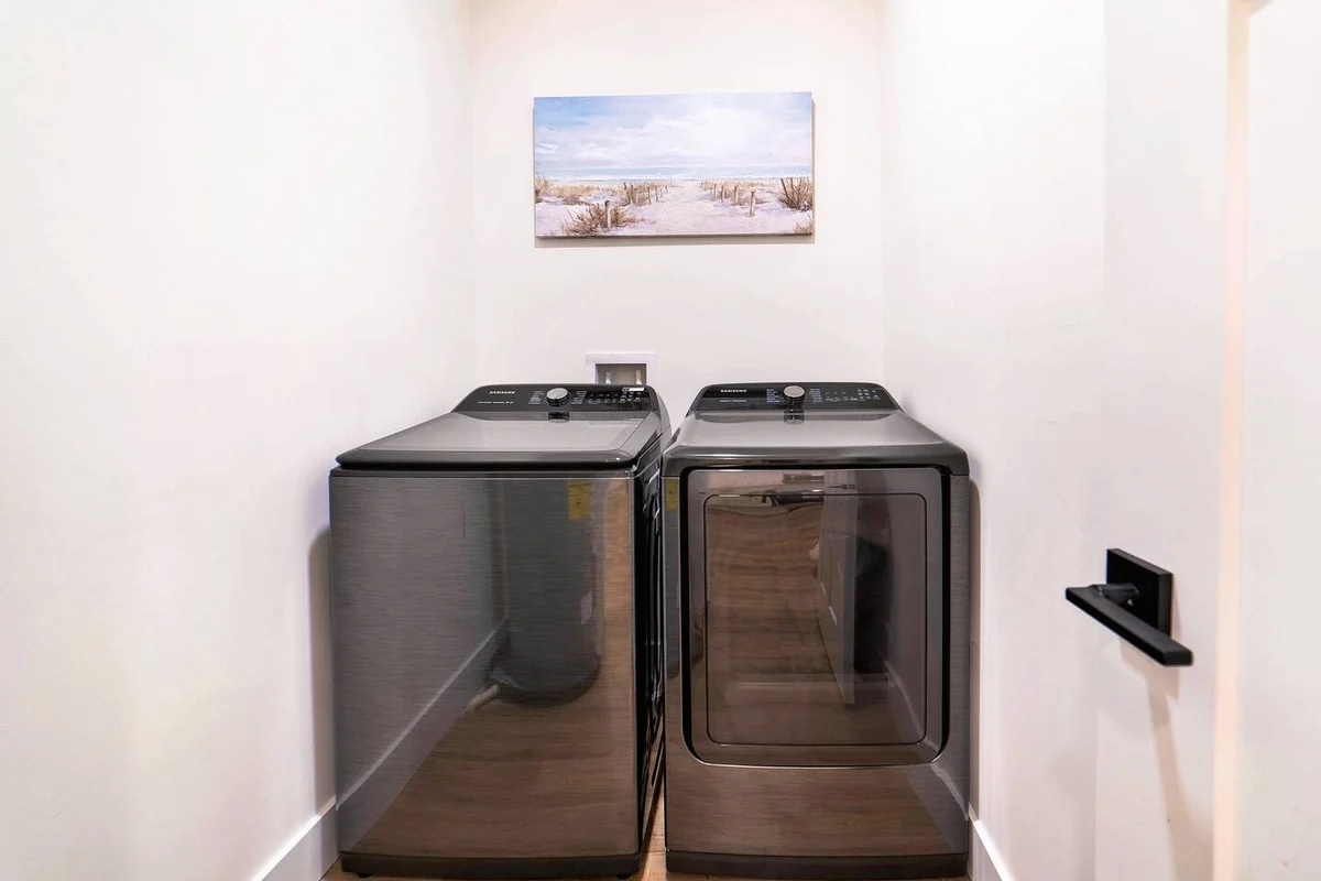 Sunshine Duo — Two Coastal Homes Just Down the Road #87