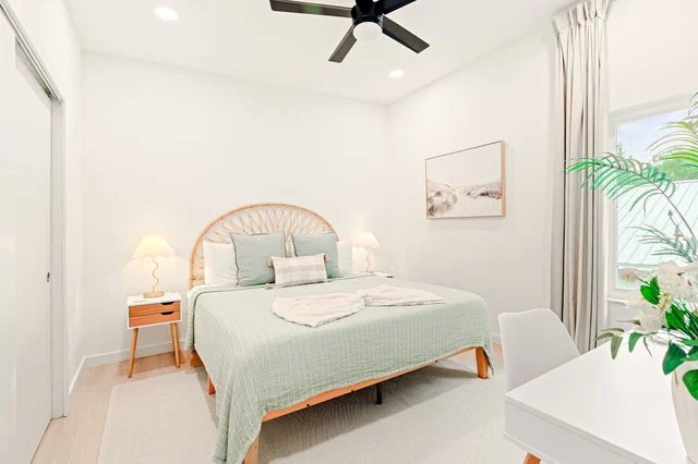 BEDROOM image 1
