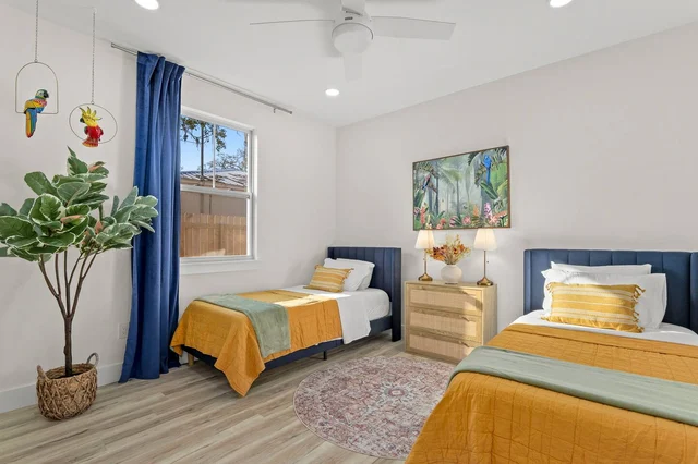 BEDROOM image 1