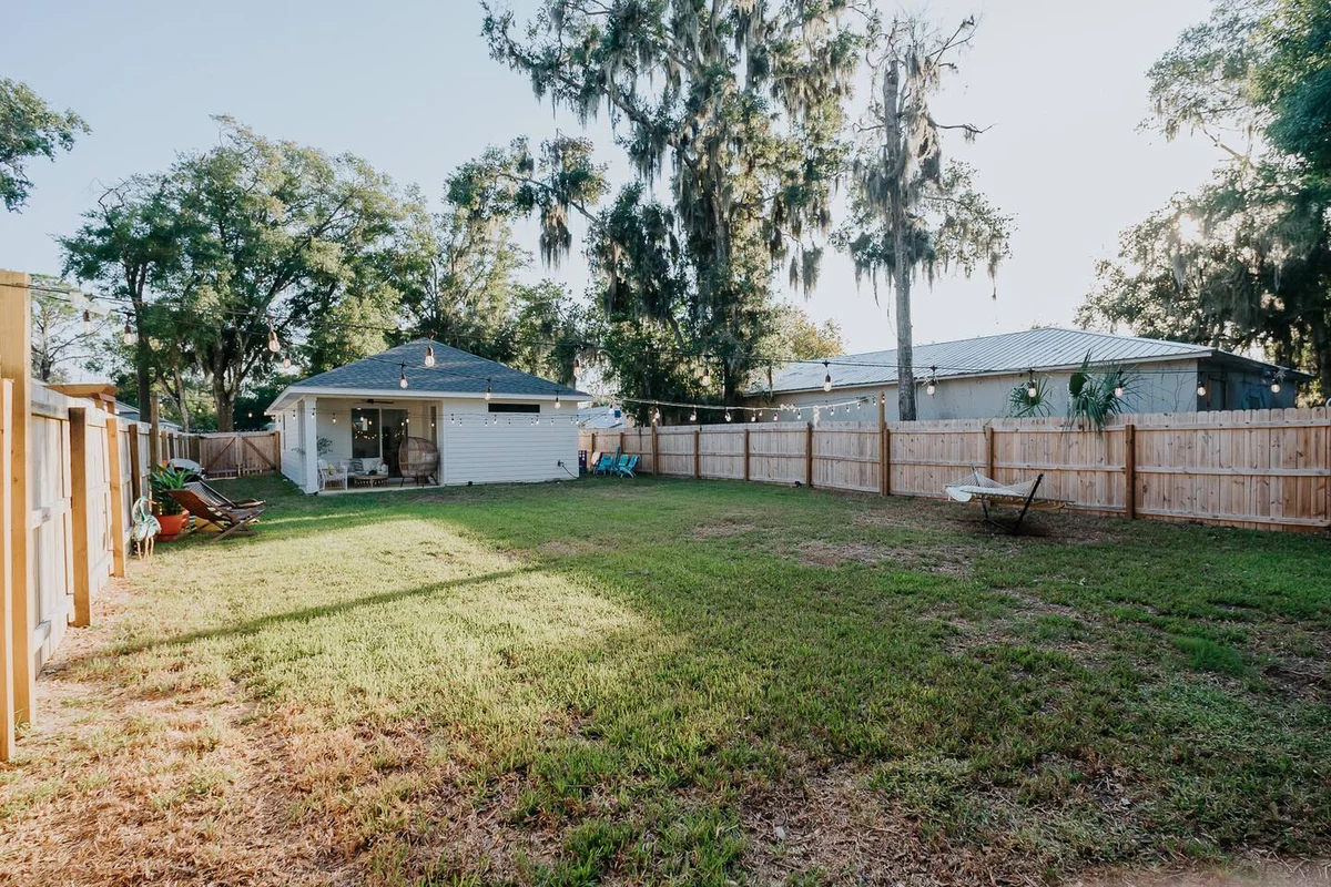 Sunshine Duo — Two Coastal Homes Just Down the Road #120