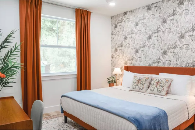 BEDROOM image 1