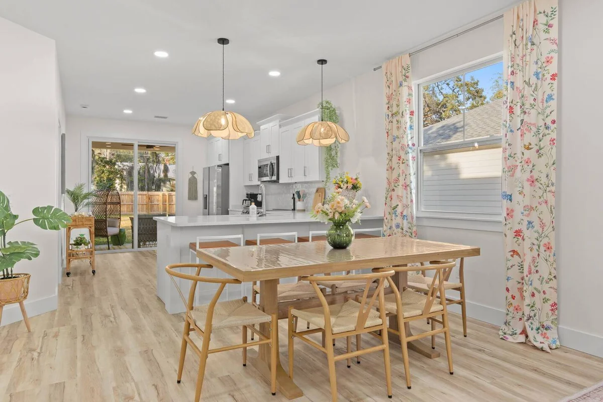 Sunshine Duo — Two Coastal Homes Just Down the Road #38