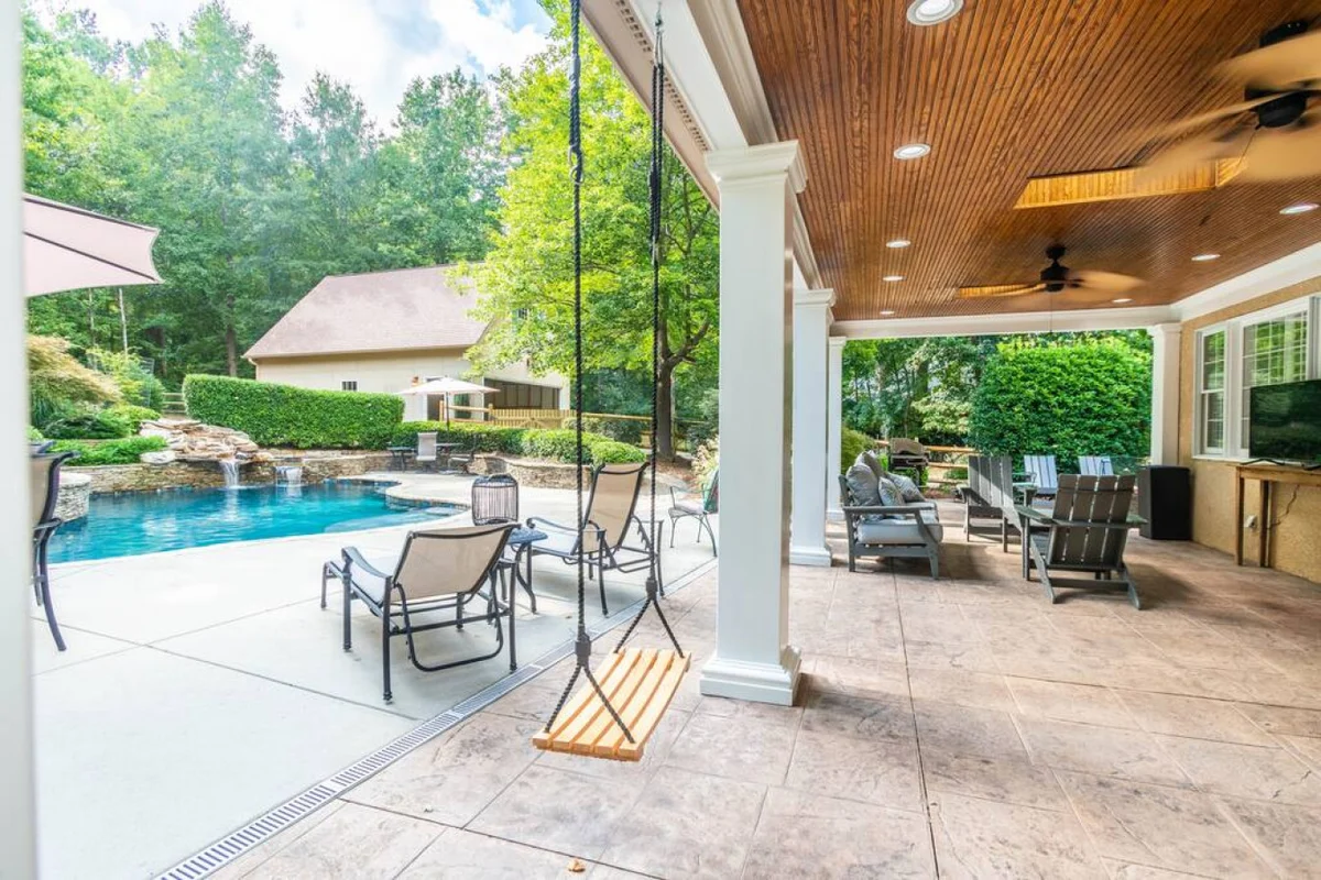 Home in Charlotte property photo 3