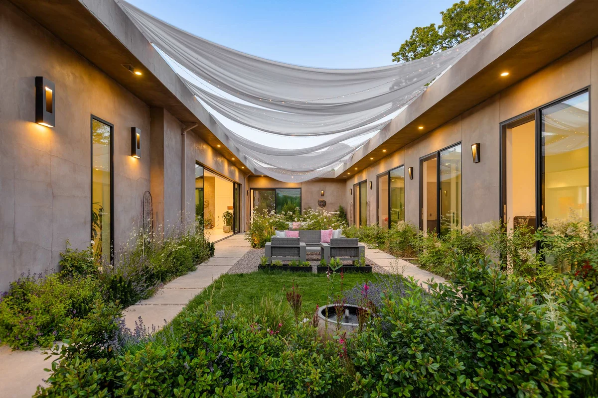 Home in Santa Rosa property photo 5