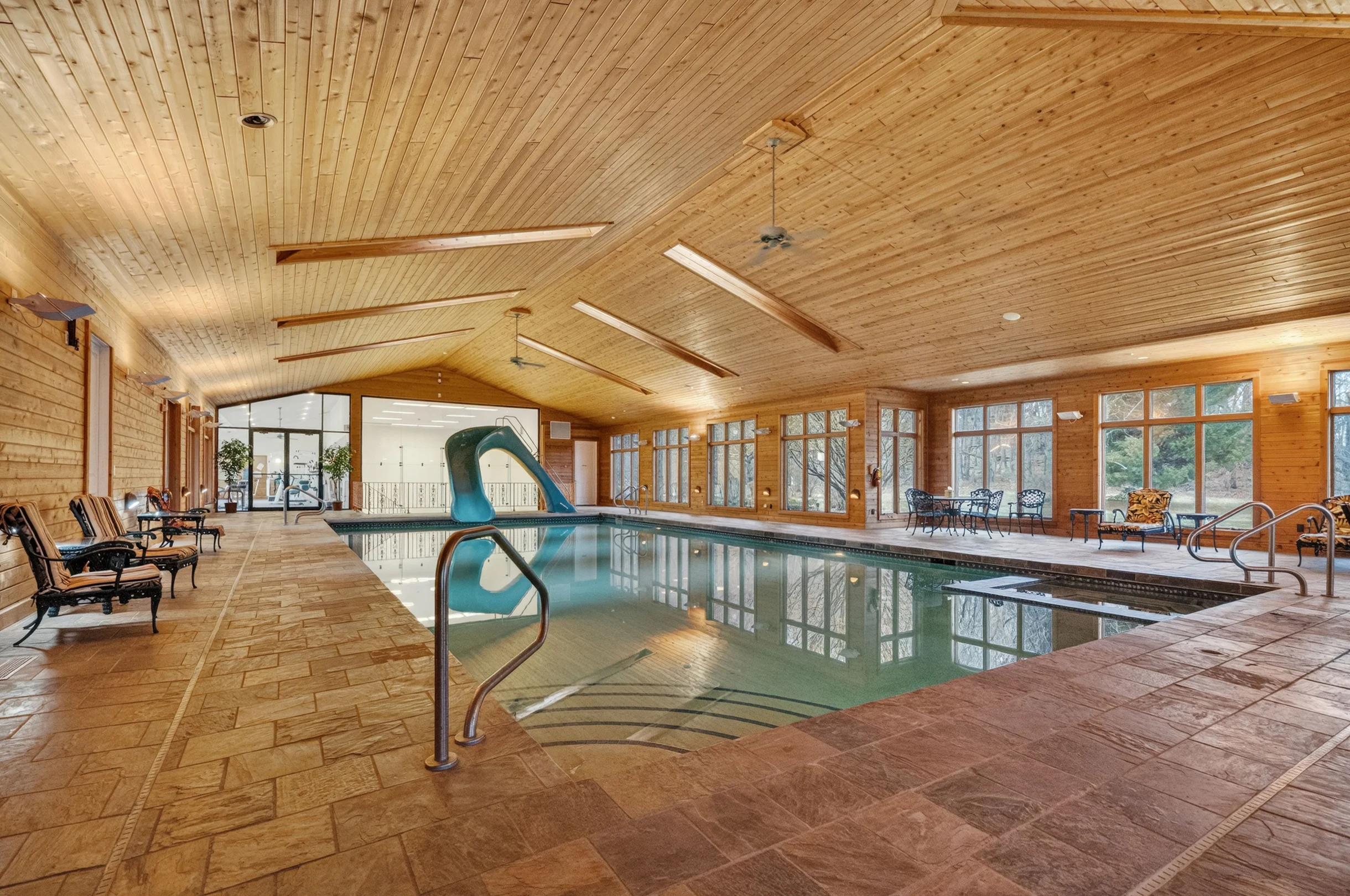 The Grand Badger Resort #4