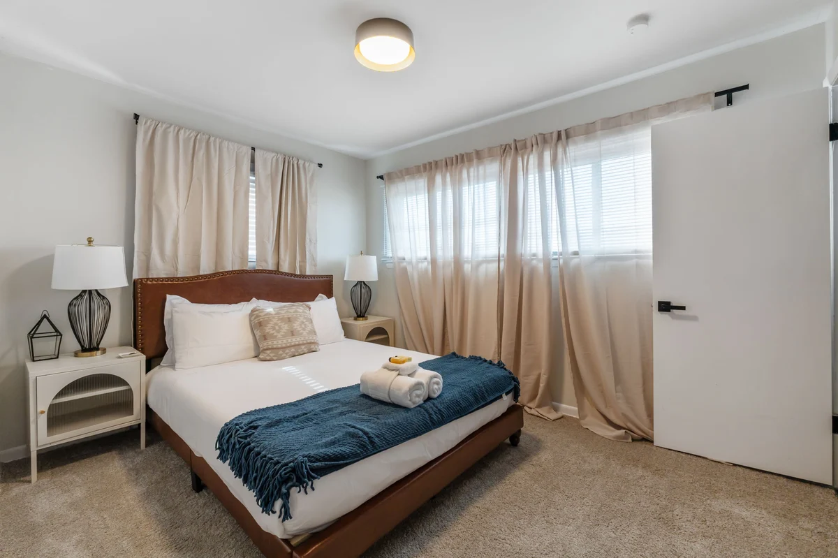Bedroom 1 image 1
