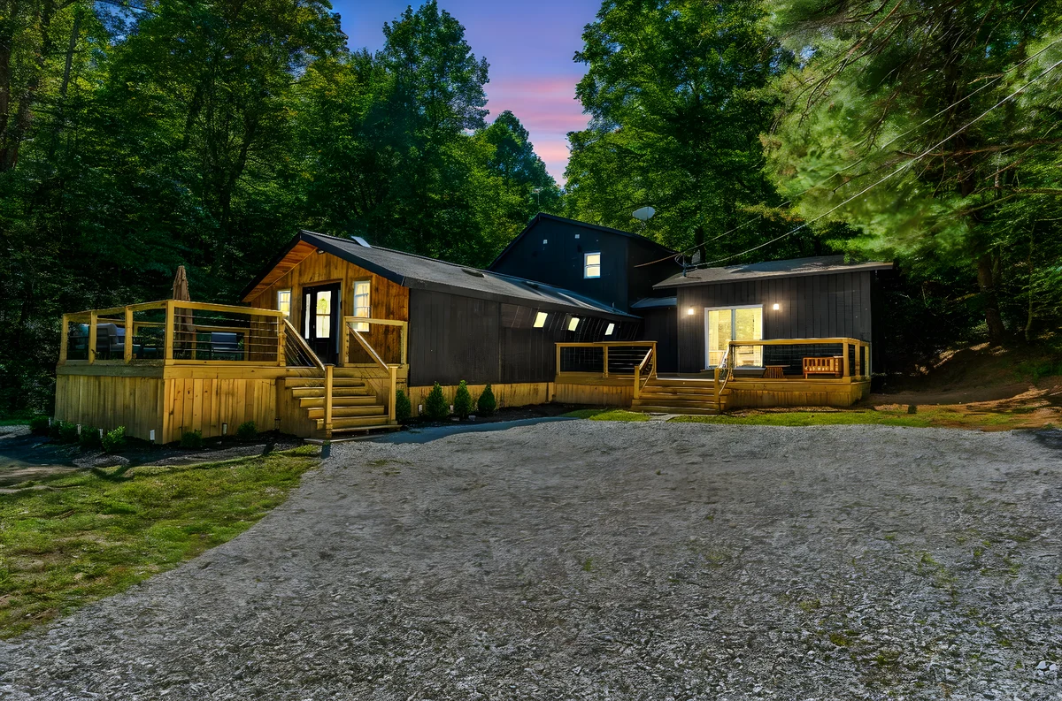 Property in Logan property photo 2