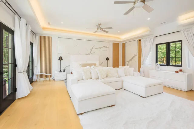 BEDROOM image 1