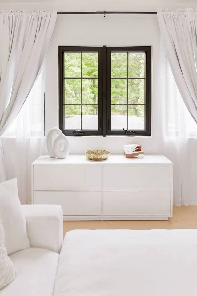 BEDROOM image 1