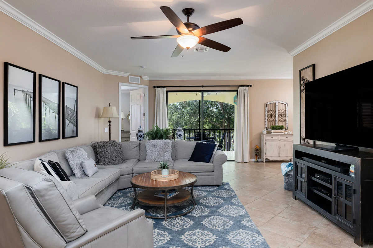 Townhome in Bonita Springs property photo 2