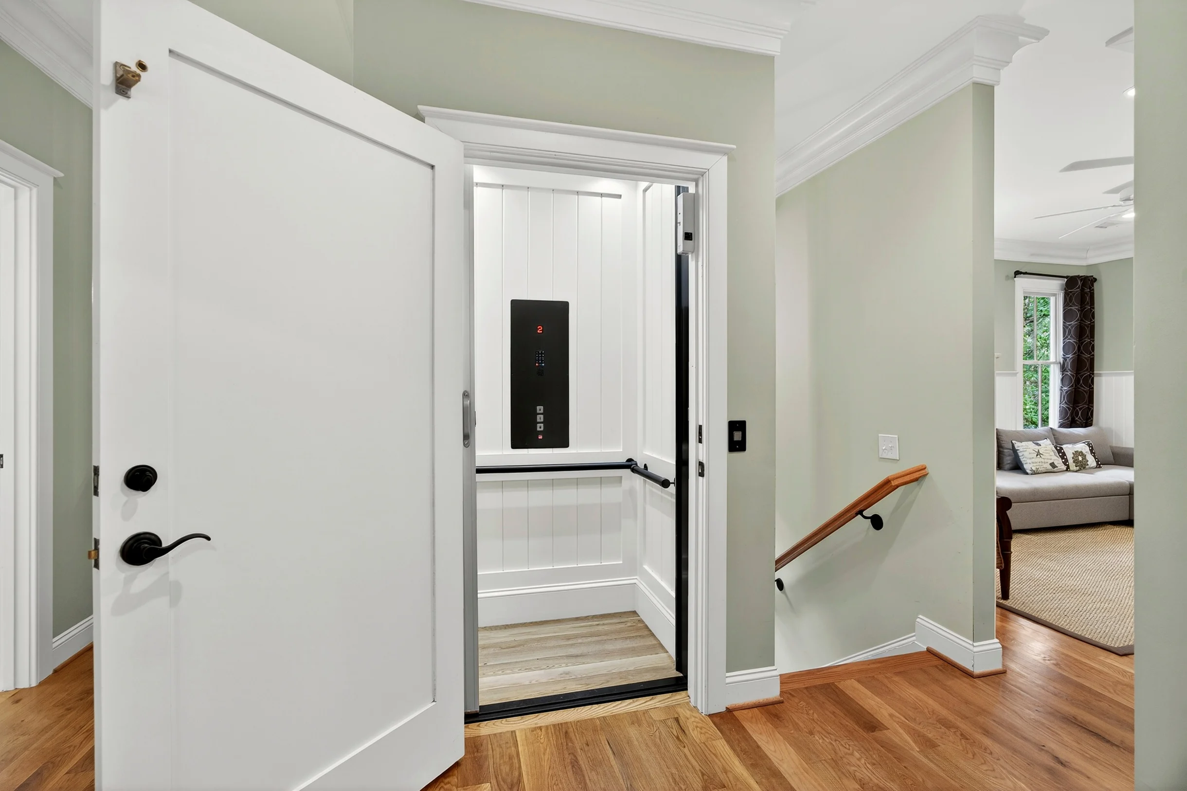 BERK37: 37 Berkshire Hall #111