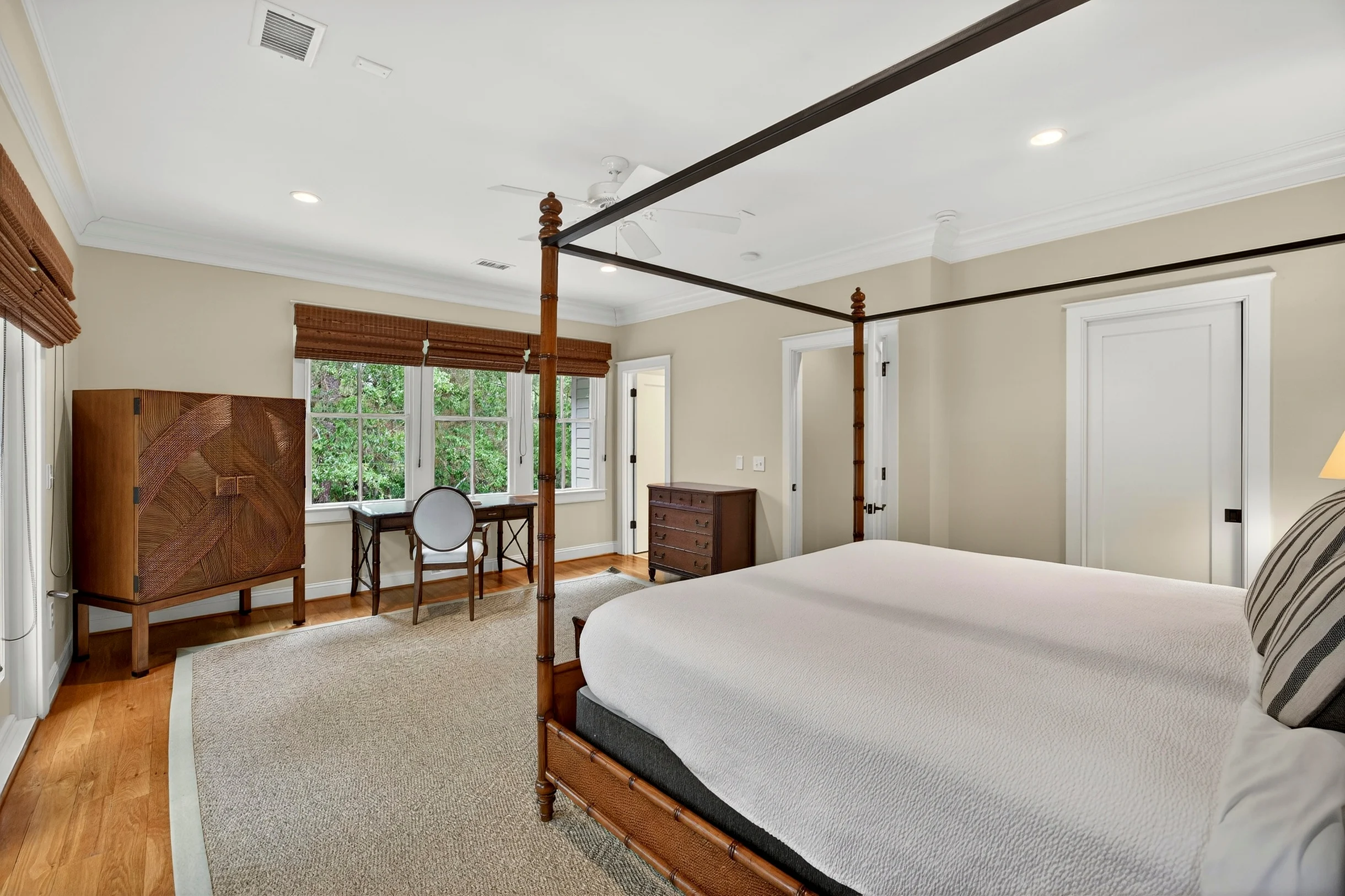BERK37: 37 Berkshire Hall #97
