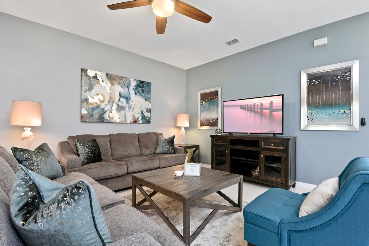 Townhome in Kissimmee property photo 3