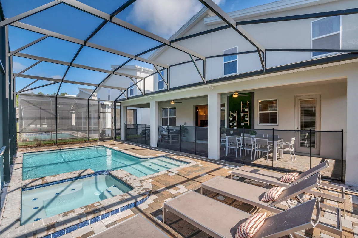 Home in Kissimmee property photo 4