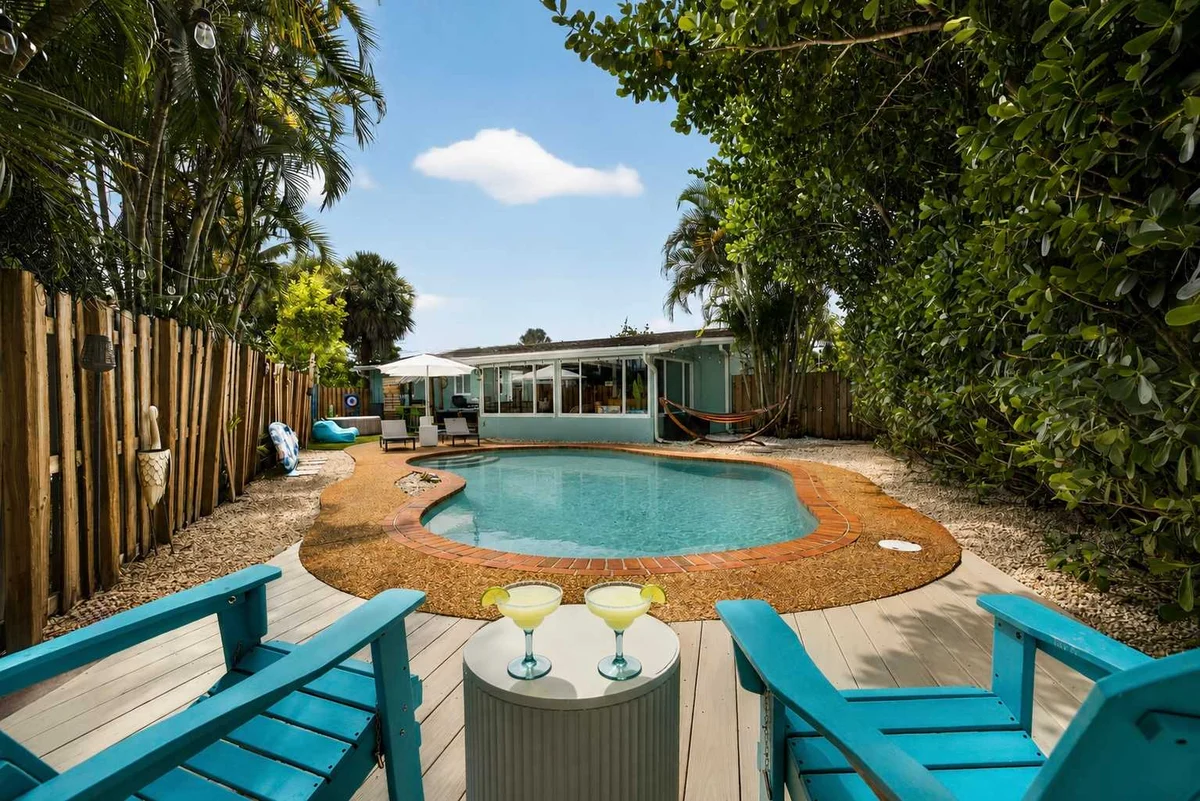 Wander Wilton Manors Oaks #52