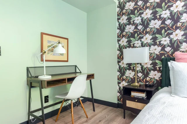 BEDROOM image 1