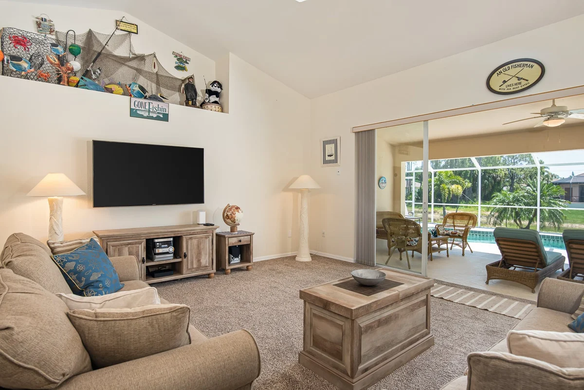 Home in Rotonda West property photo 4