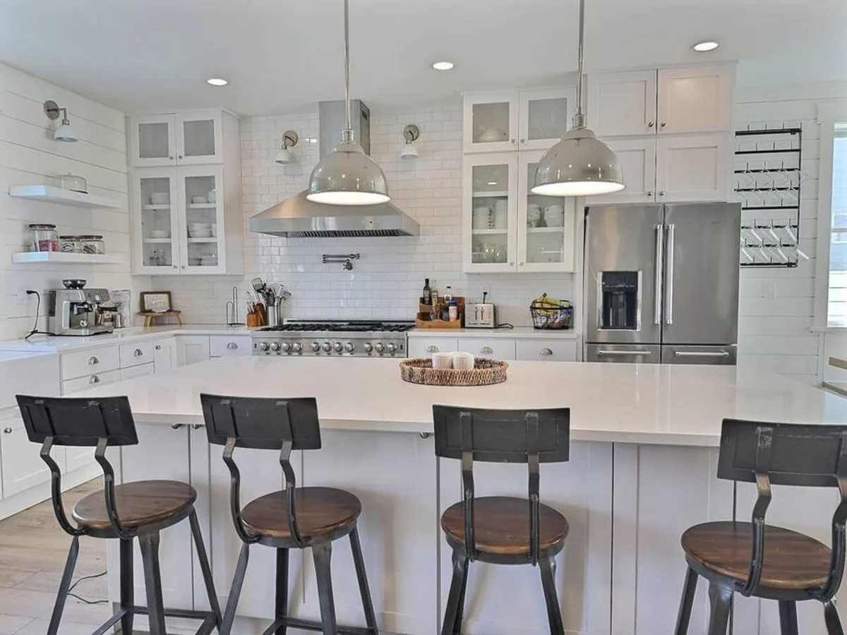 Townhome in Shoreline property photo 3