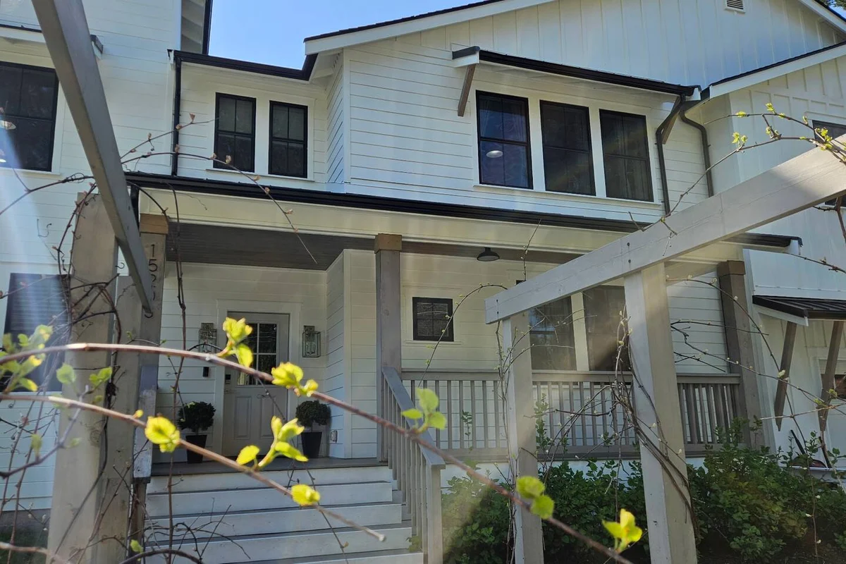 Home in Shoreline property photo 5