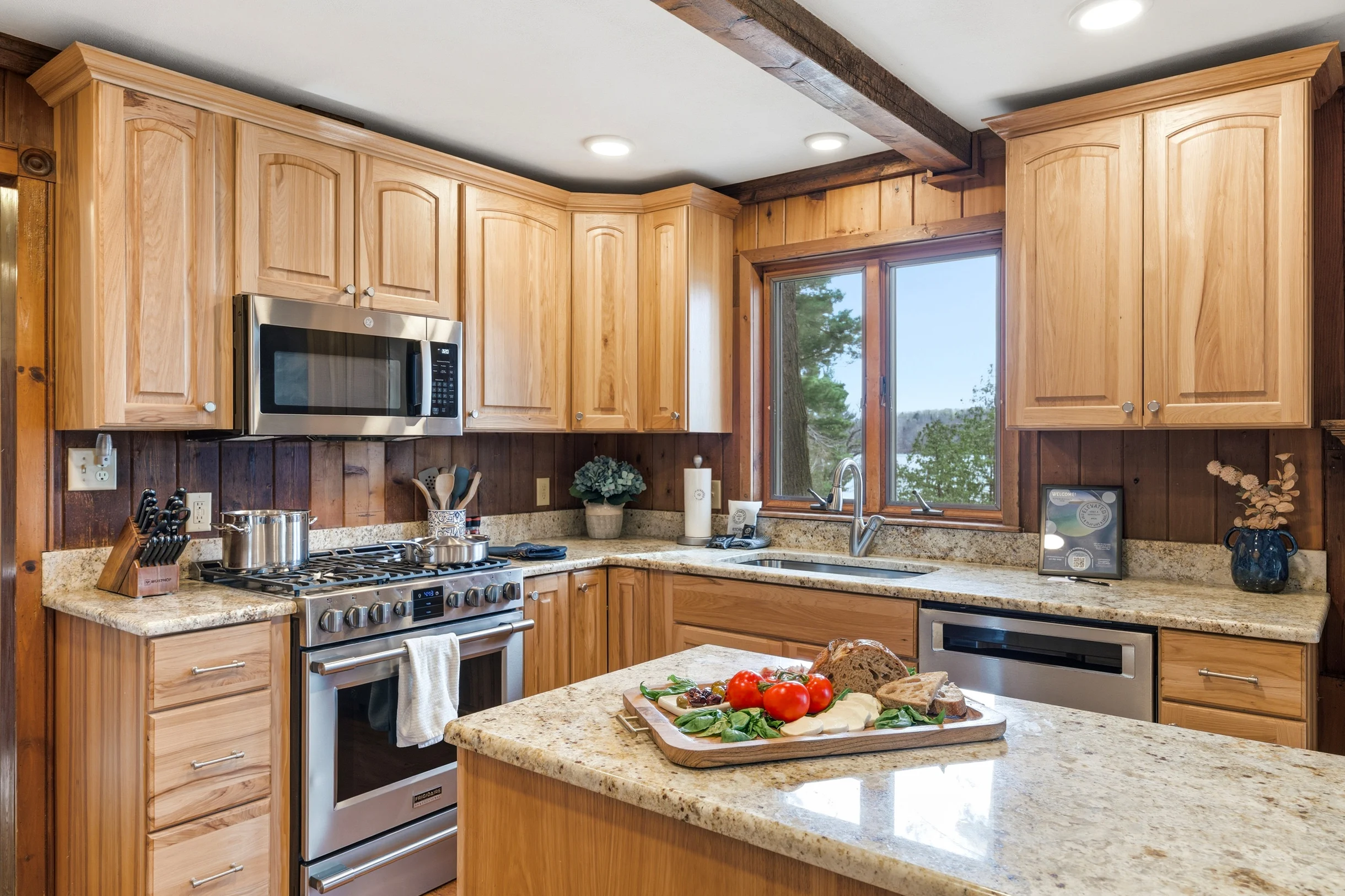 Home in Traverse City property photo 4