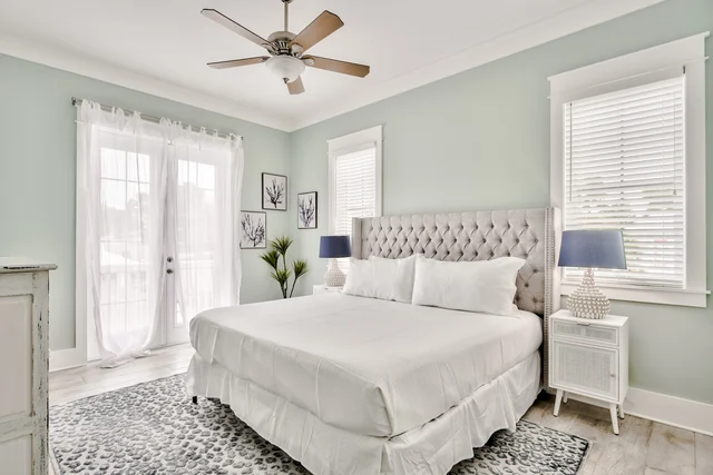 Bedroom 1 image 1