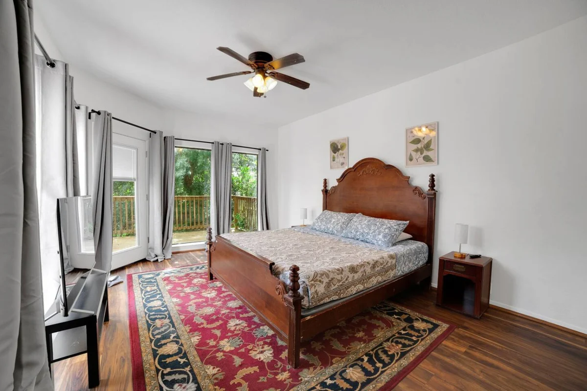 Home in The Hills property photo 4