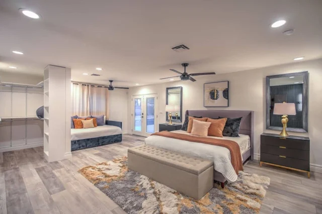 BEDROOM image 1
