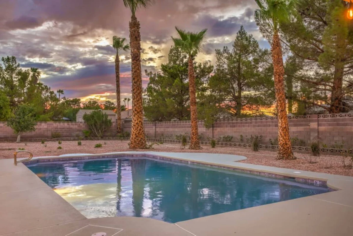Sexy Modern Vegas. Lux Pool Villa, Sauna, Theater #80