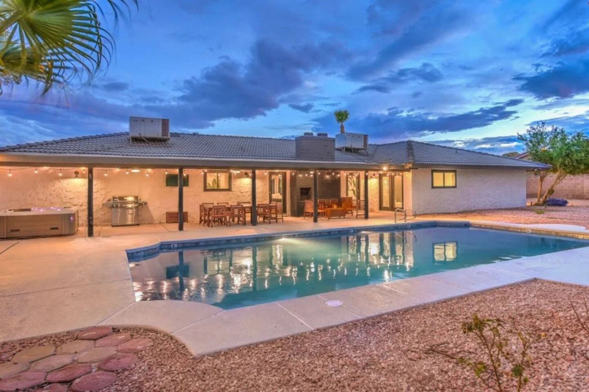 Sexy Modern Vegas. Lux Pool Villa, Sauna, Theater #82