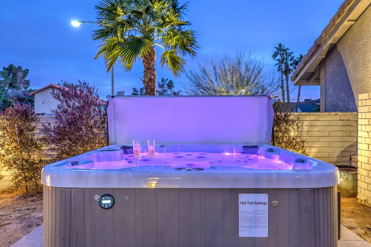 𖤓 Sunset Swim, a Lux Vegas Pool Villa w/ Spa #58