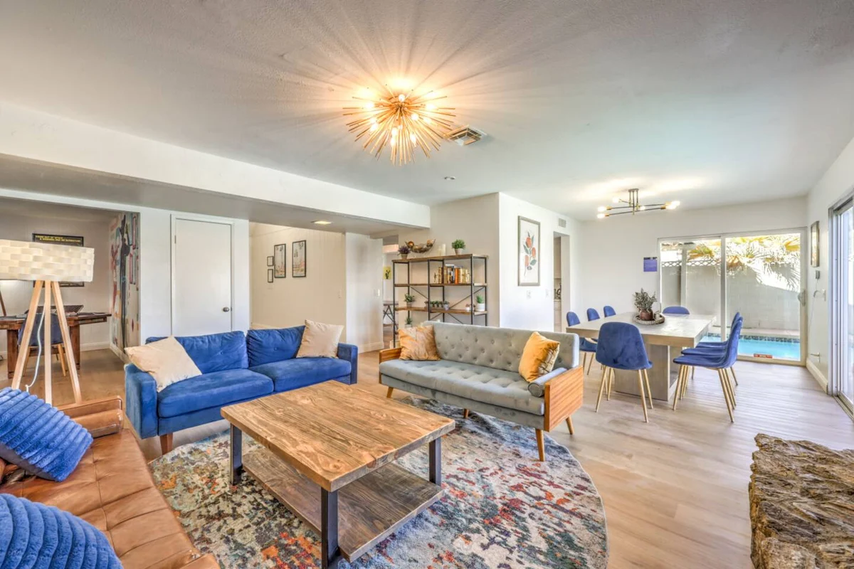 Oasis near STRIP-Lap Pool, Spa, Sauna, Poker, Deck #52