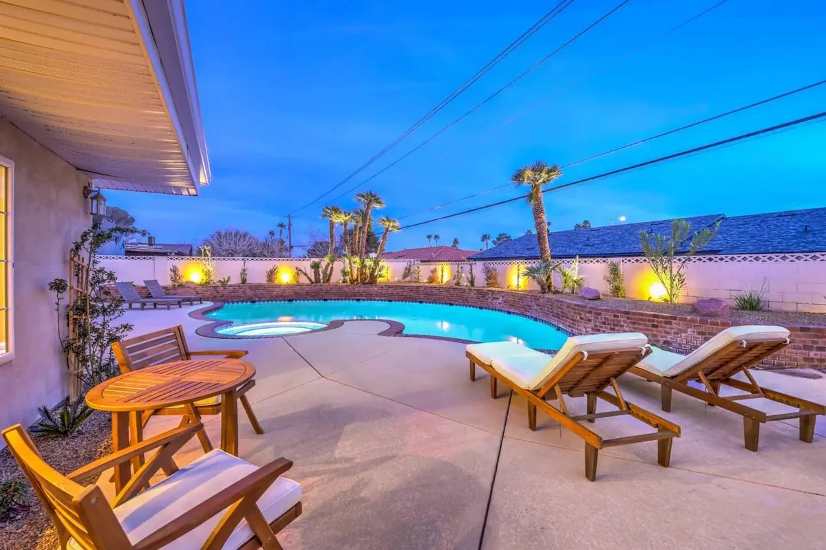 Vegas Strip Pool Villa-4000sf, Spa, Sauna, Theater #71