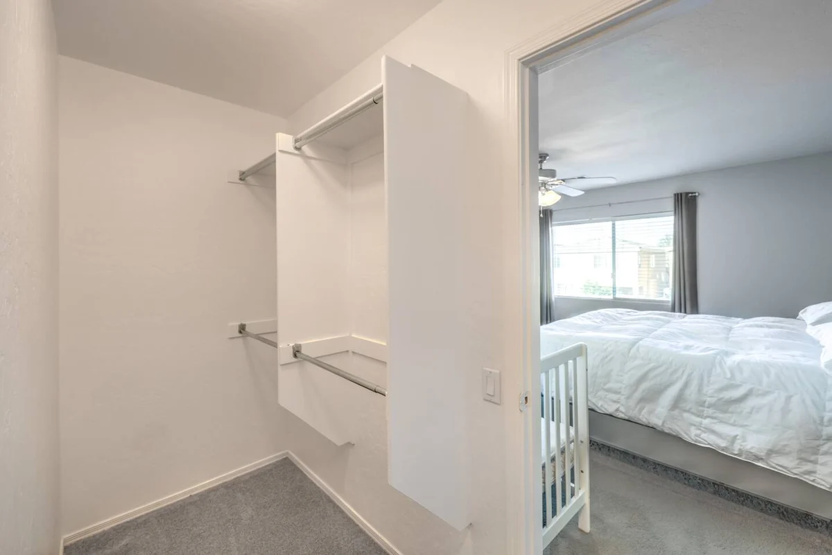Modern 5BR Home Near Vegas Strip & Airport #53
