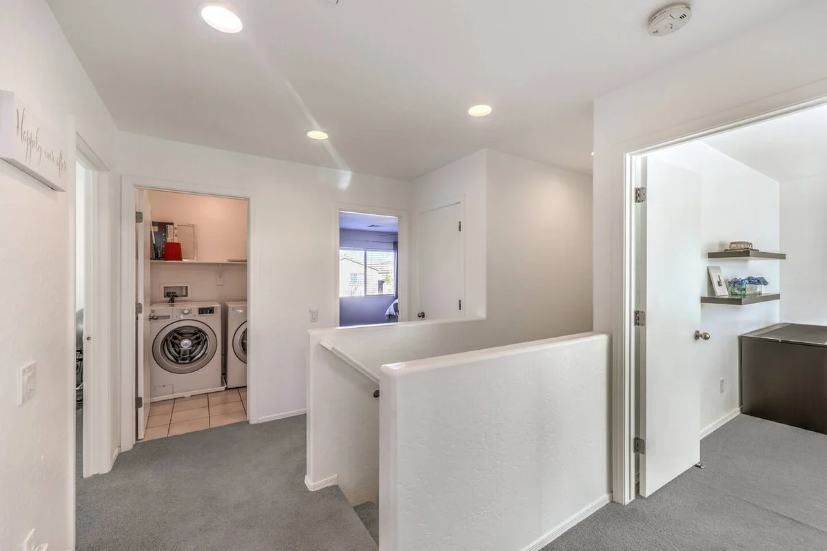 Modern 5BR Home Near Vegas Strip & Airport #54