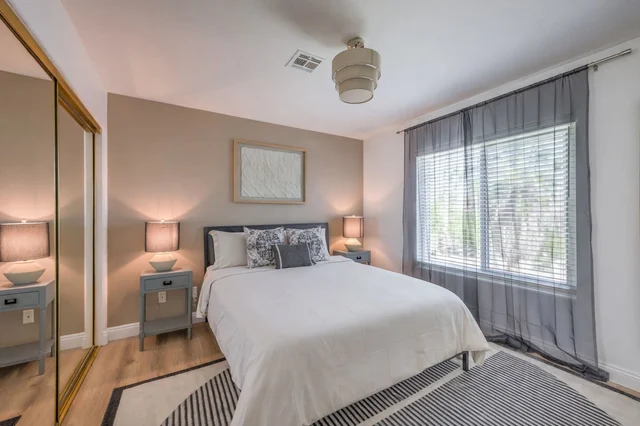 BEDROOM image 1