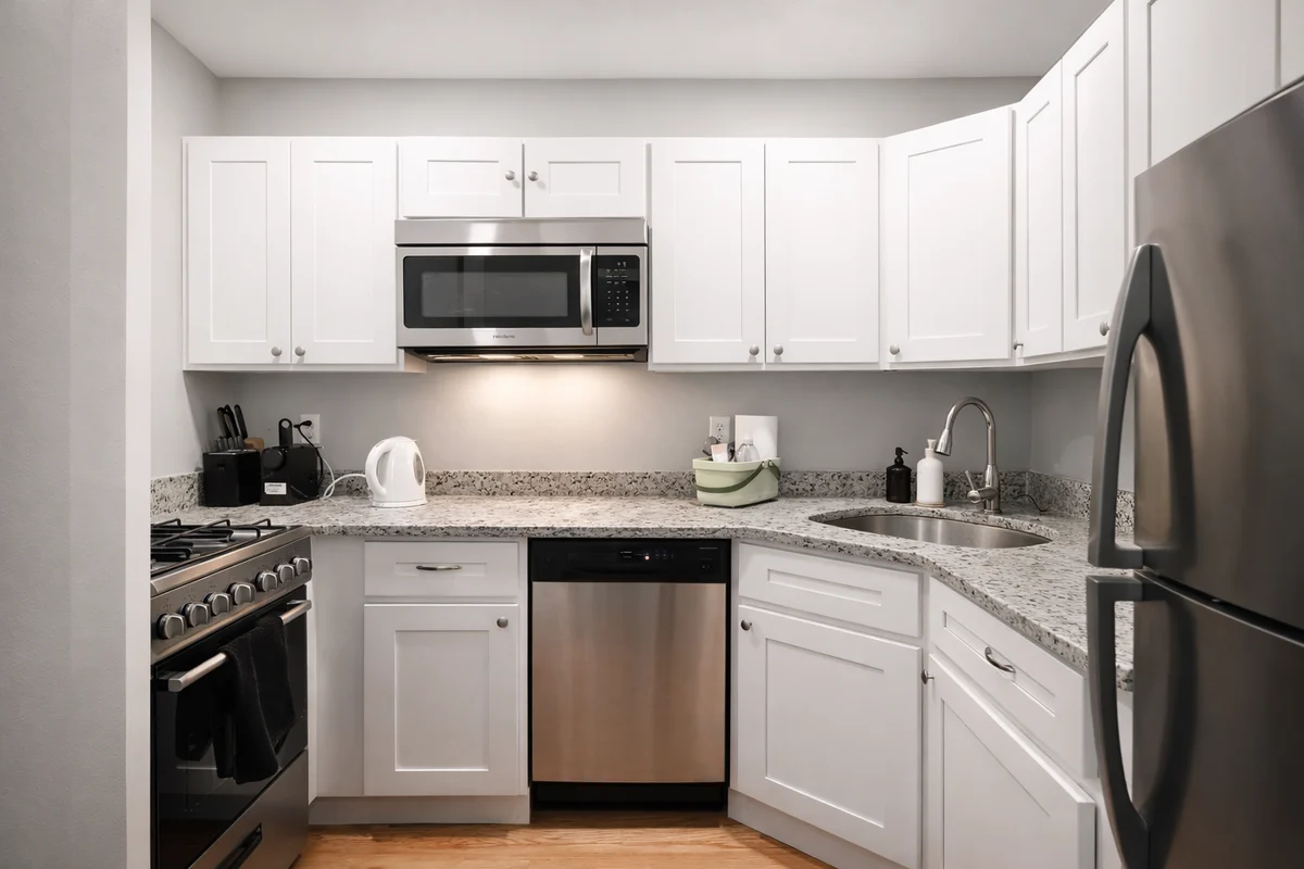 Apartment in Hoboken property photo 3