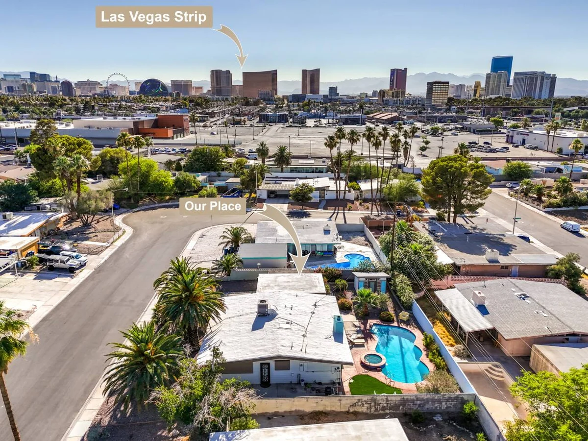 Home in Las Vegas property photo 5