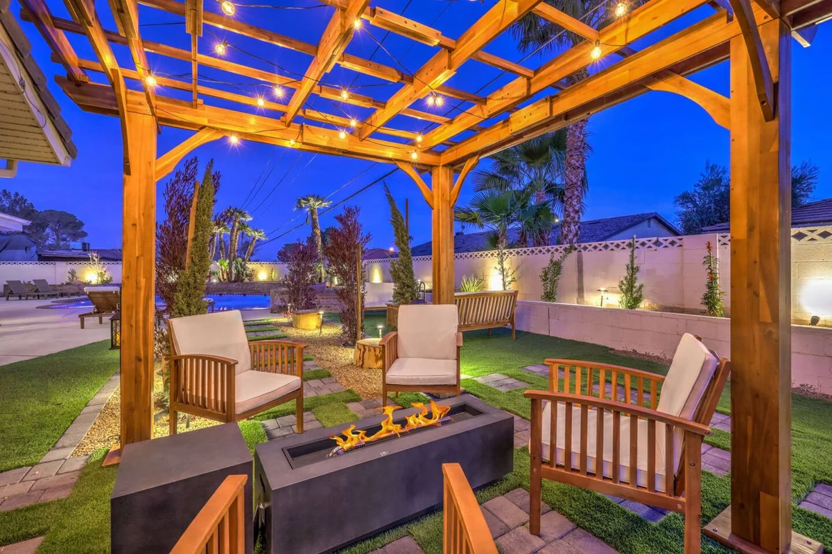 Vegas Strip Pool Villa-4000sf, Spa, Sauna, Theater #103