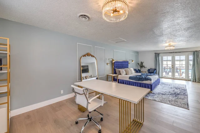BEDROOM image 1