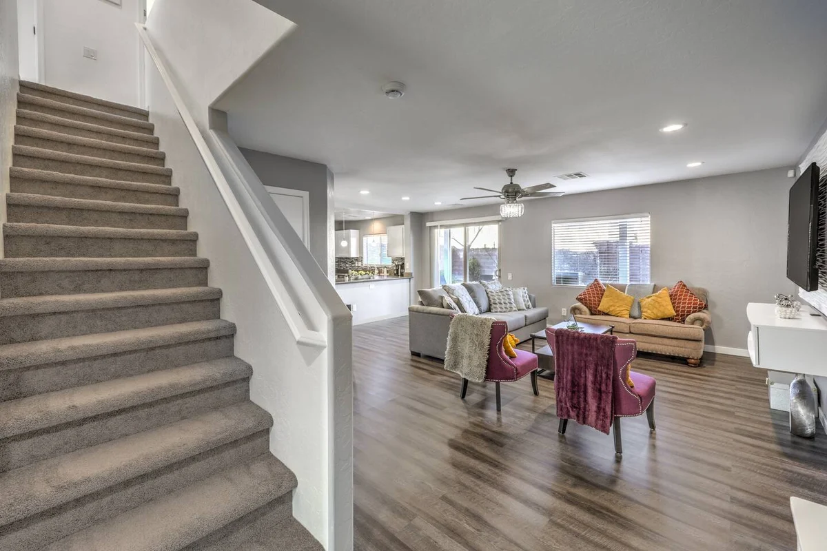 Modern 5BR Home Near Vegas Strip & Airport #41