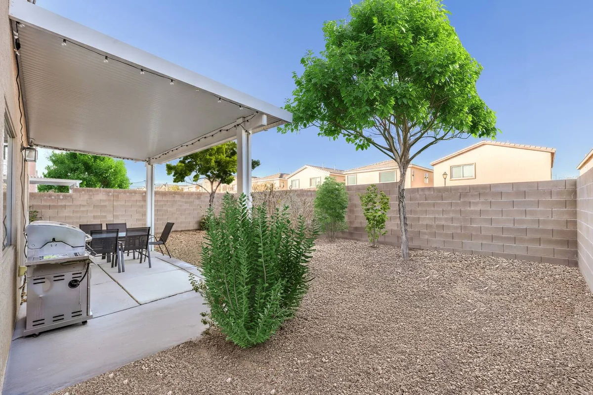 Modern 5BR Home Near Vegas Strip & Airport #64