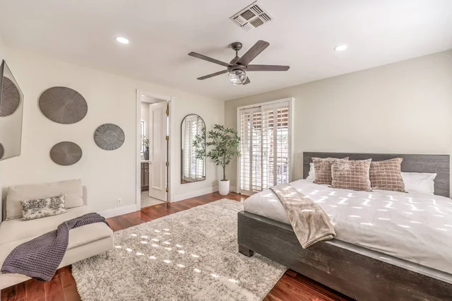 BEDROOM image 1