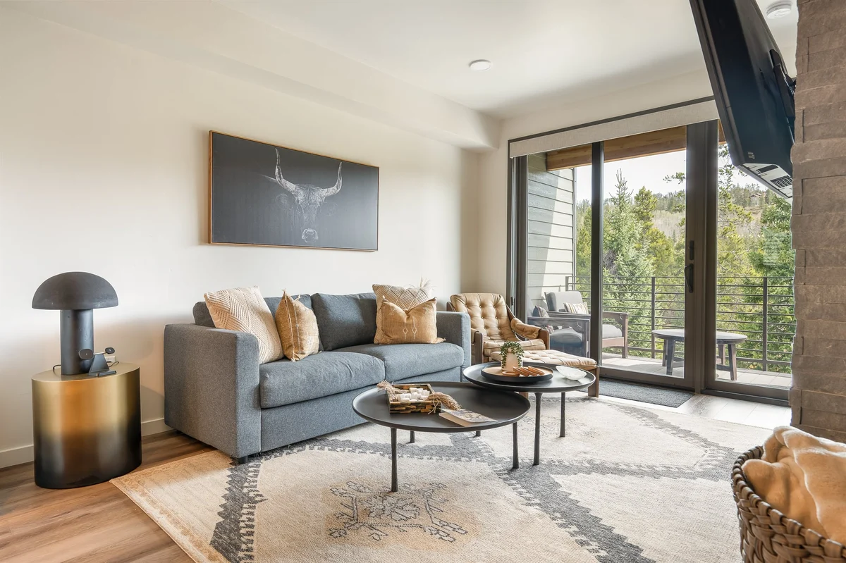 Headwaters Loft 206 #40